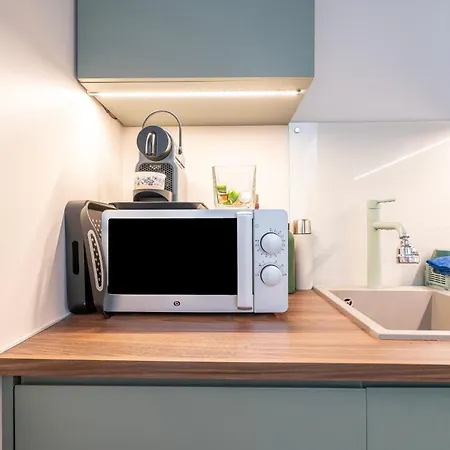 In Canal Saint Martin Apartamento